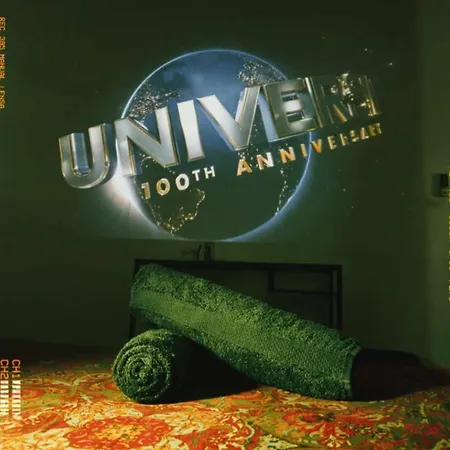 Av De Bordeaux לינה וארוחת בוקר *