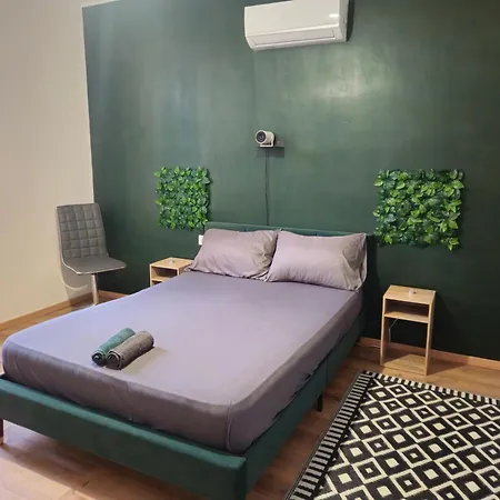 Bed & Breakfast Av De Bordeaux *