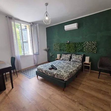 Bed & Breakfast Av De Bordeaux *